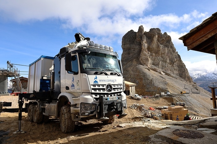 Skilifte im Sommer? Was der Mercedes-Benz Arocs damit zu tun hat.