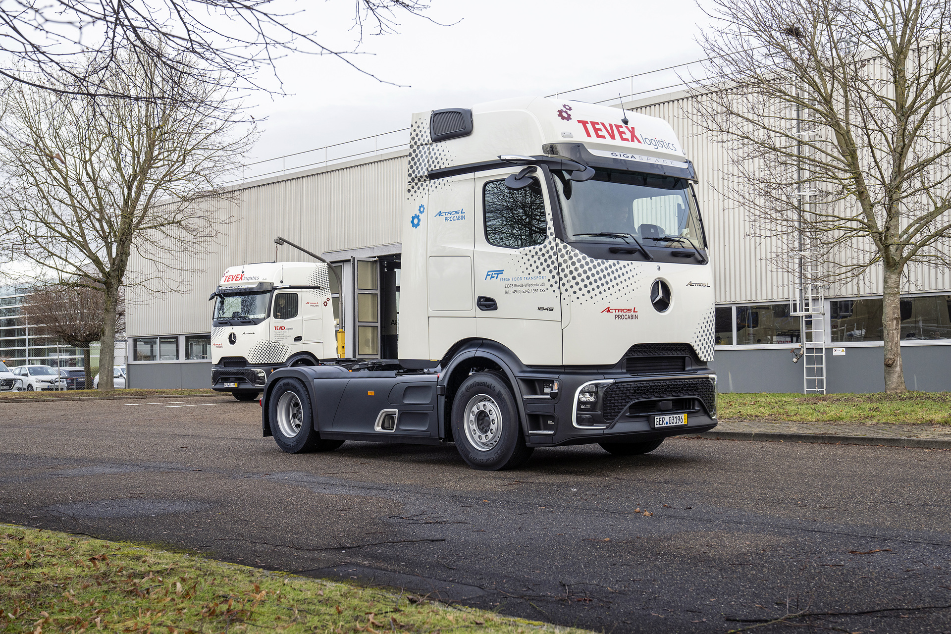 Tevex Logistics modernises its fleet with 150 new Mercedes-Benz Actros L vehicles for greater efficiency and safety