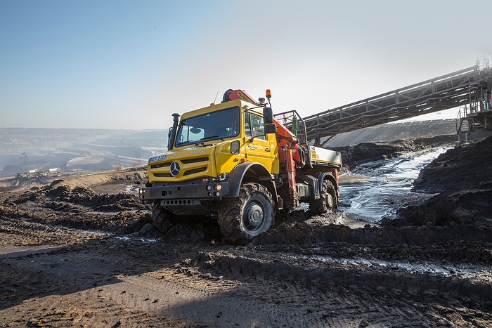 Mercedes-Benz Trucks auf der bauma 2025: Nachhaltige Fahrzeug-, Service- und Mobilitätslösungen für den Bauverkehr