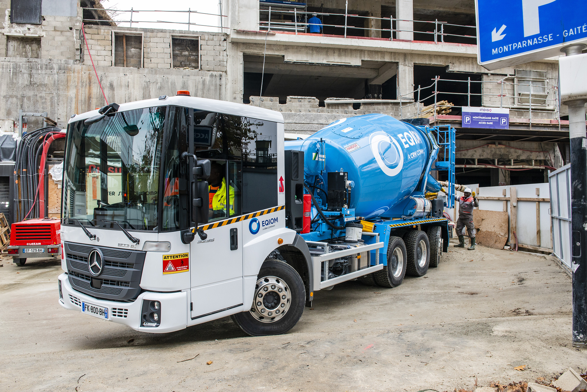 Mercedes-Benz Trucks auf der bauma 2025: Nachhaltige Fahrzeug-, Service- und Mobilitätslösungen für den Bauverkehr