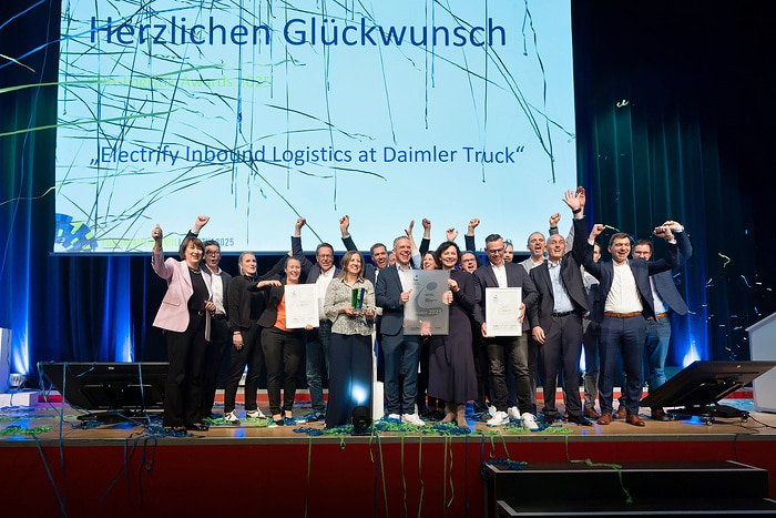 Daimler Truck gewinnt VDA-Logistik-Award 2025:  Erster Platz für Projekt „Electrify Inbound Logistics“