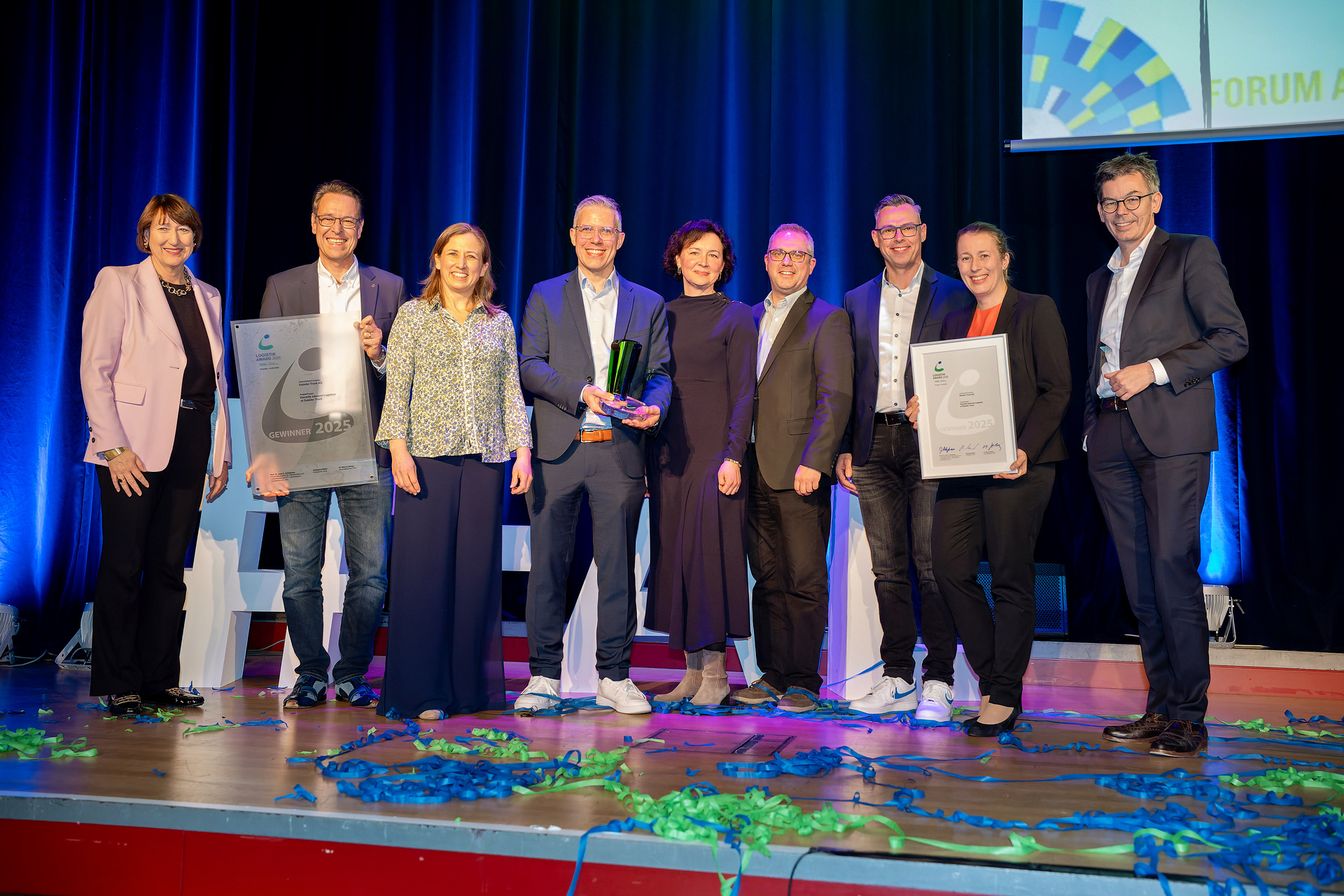 Daimler Truck gewinnt VDA-Logistik-Award 2025:  Erster Platz für Projekt „Electrify Inbound Logistics“