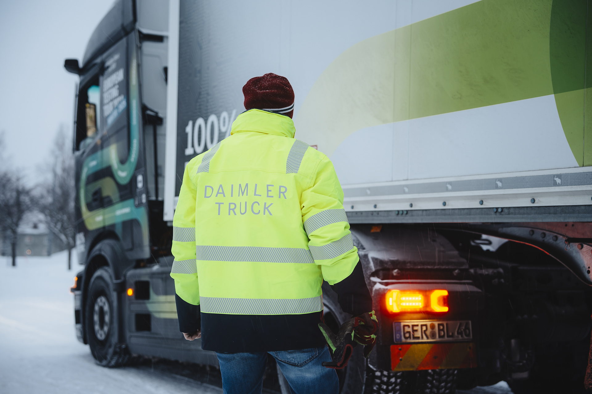 eActros 600 European tour in snow and ice: Electric trucks also drive efficiently in winter