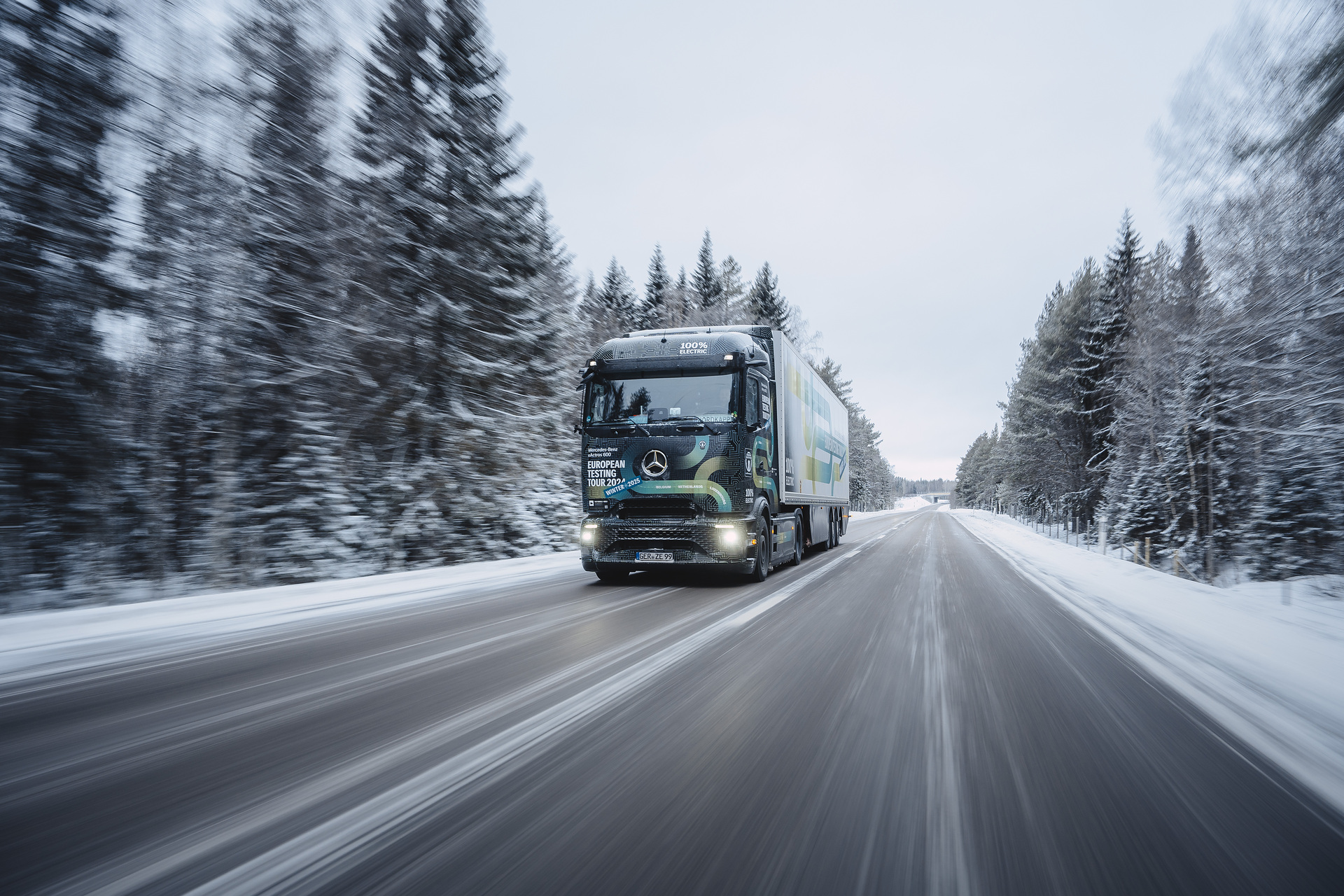 eActros 600 European tour in snow and ice: Electric trucks also drive efficiently in winter