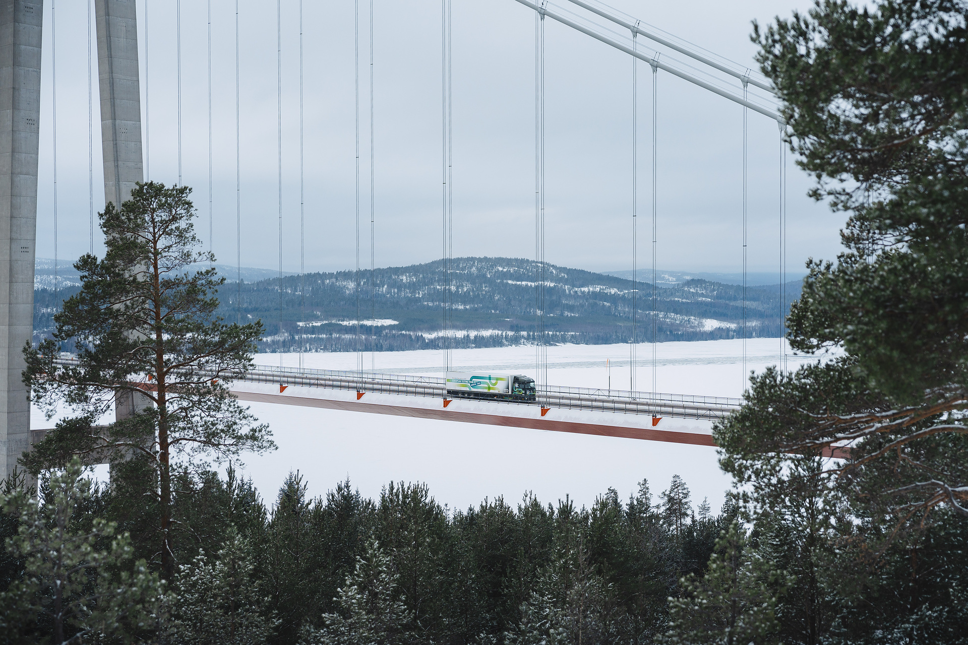 eActros 600 European tour in snow and ice: Electric trucks also drive efficiently in winter