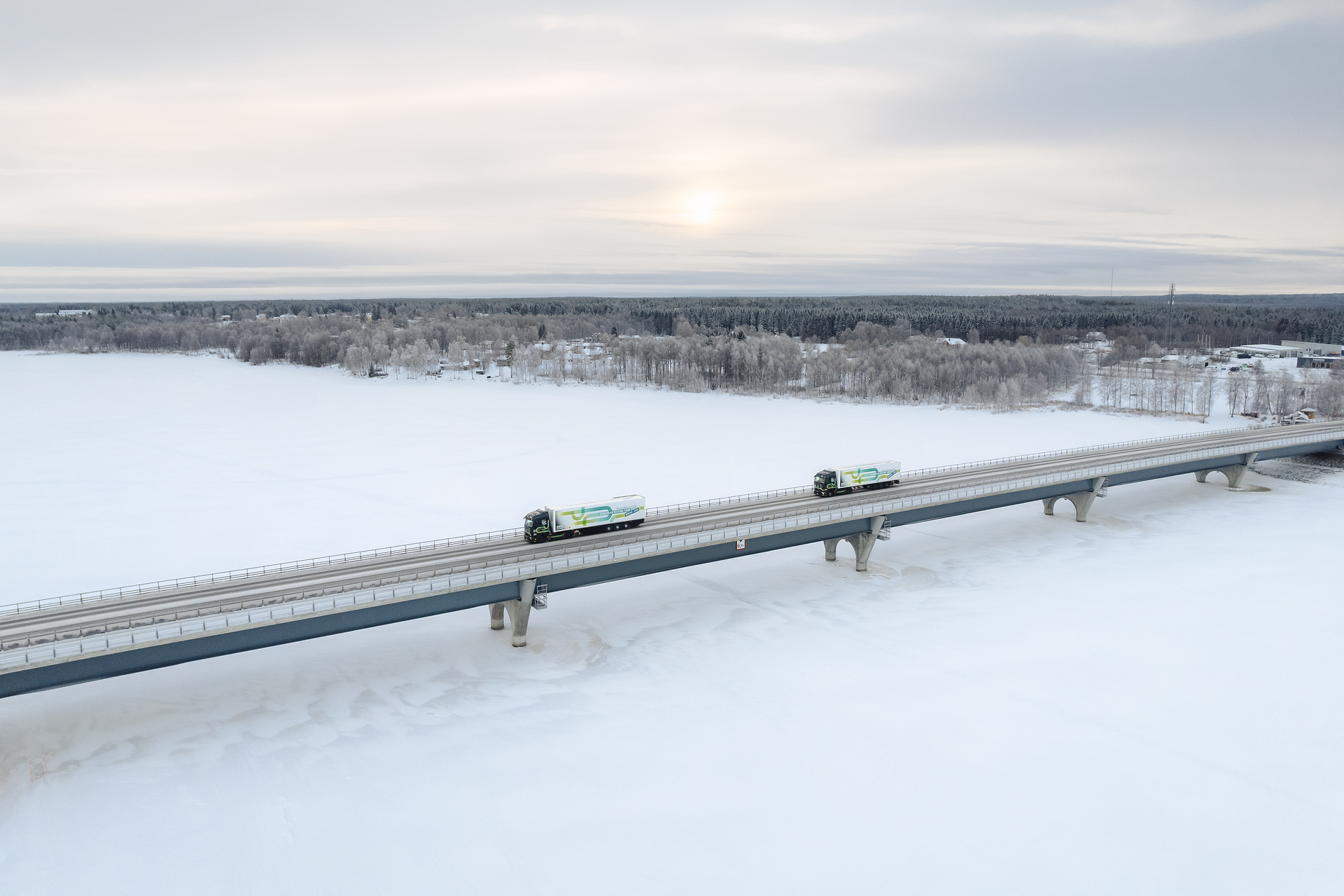 eActros 600 European tour in snow and ice: Electric trucks also drive efficiently in winter