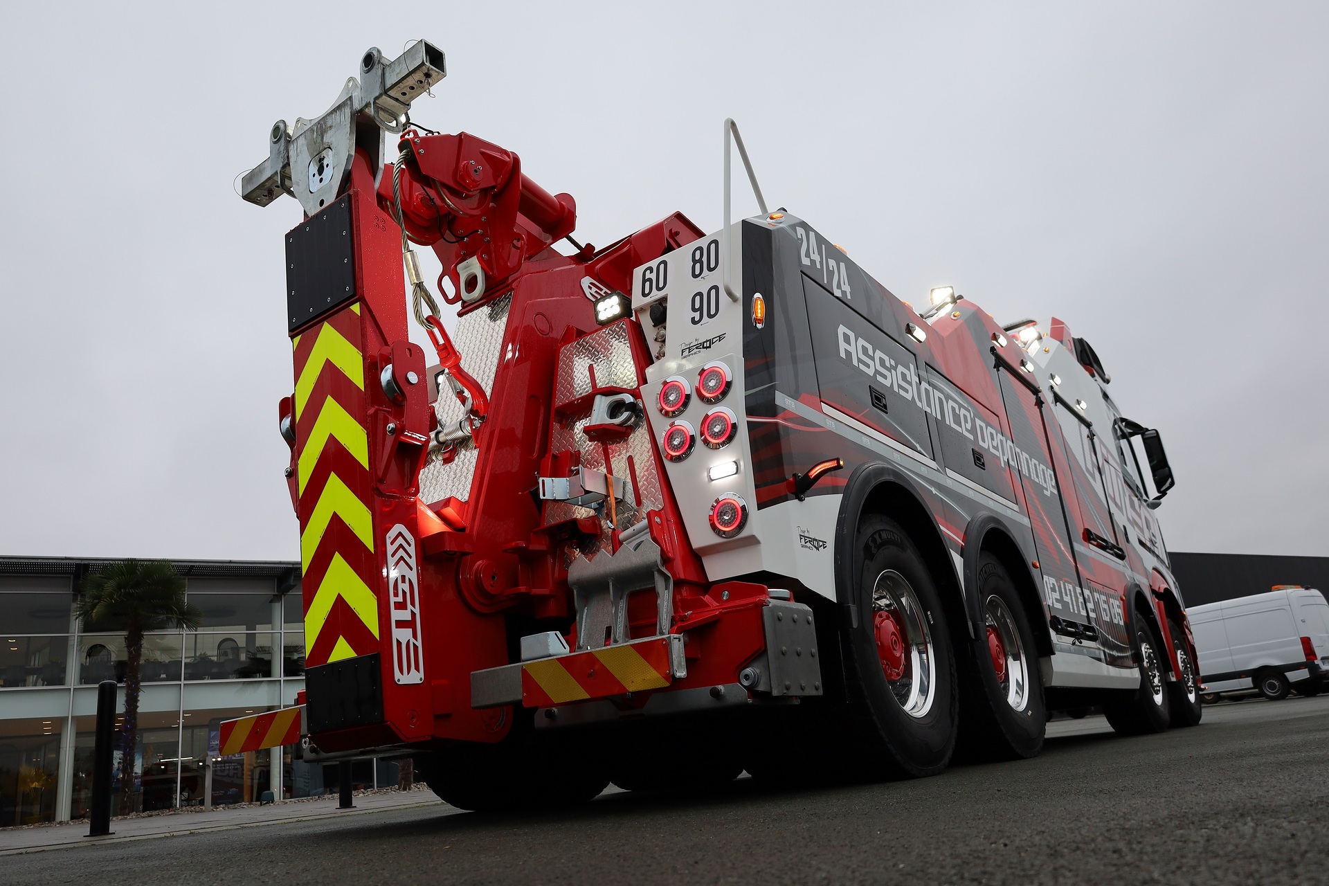 Mercedes-Benz Arocs as a heavy-duty towing truck