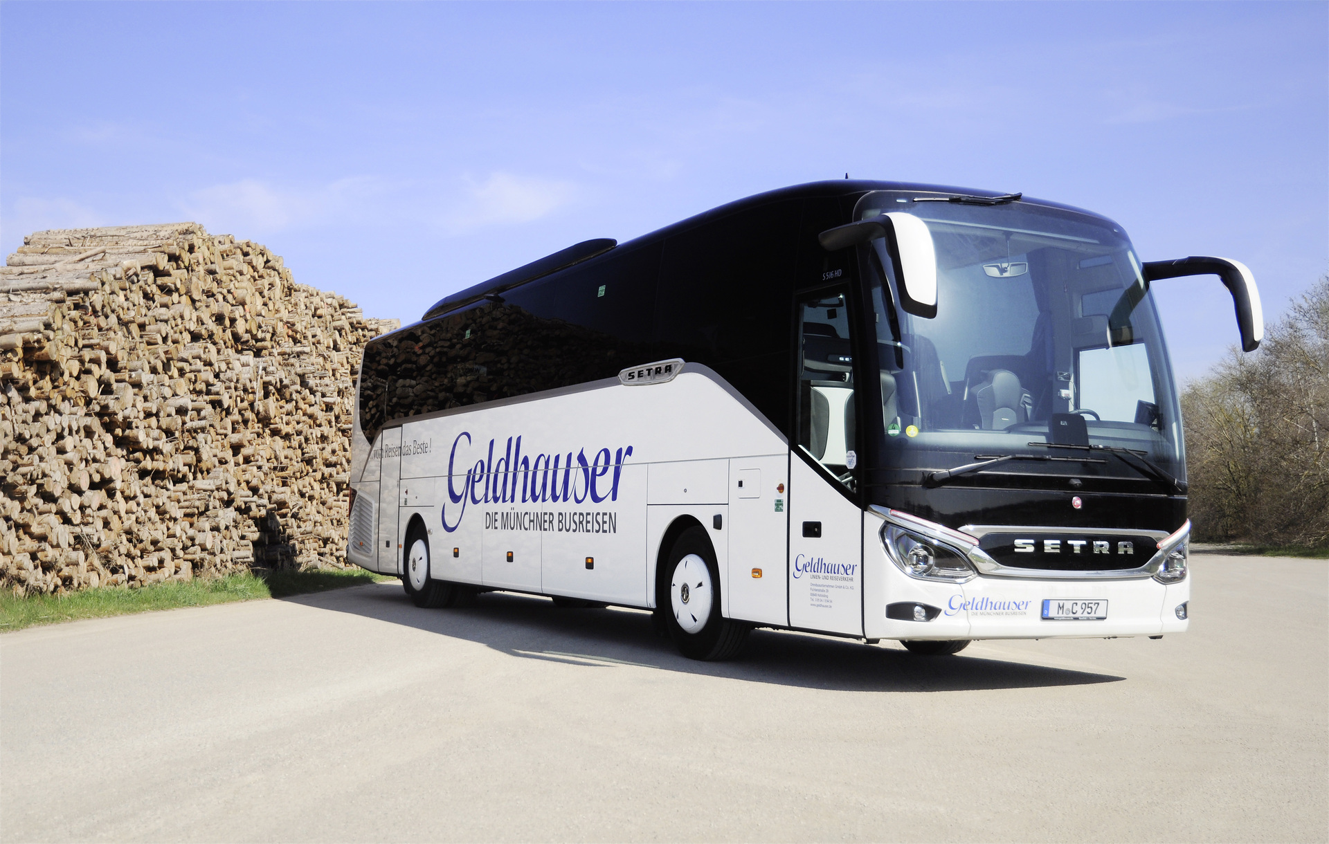 One of the four new S 516 HD/2 from Geldhauser Linien- und Reiseverkehr GmbH. Less is more