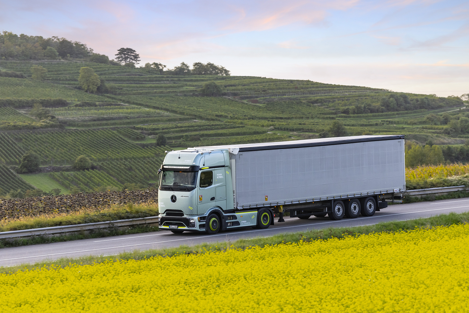 The Actros L on the roads around Molsheim, facility of Mercedes-Benz Trucks in France Mercedes-Benz Actros L