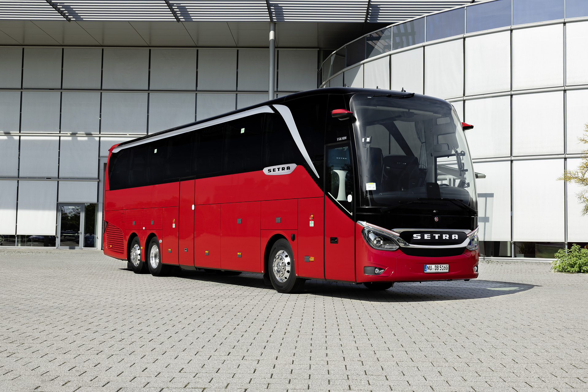Busworld Europe 2025 / Setra S 515 HD / Setra S 515 LE / Setra S516 HDH / Setra S531 DT Setra S 516 HDH